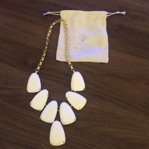 Kendra Scott Harlow in White